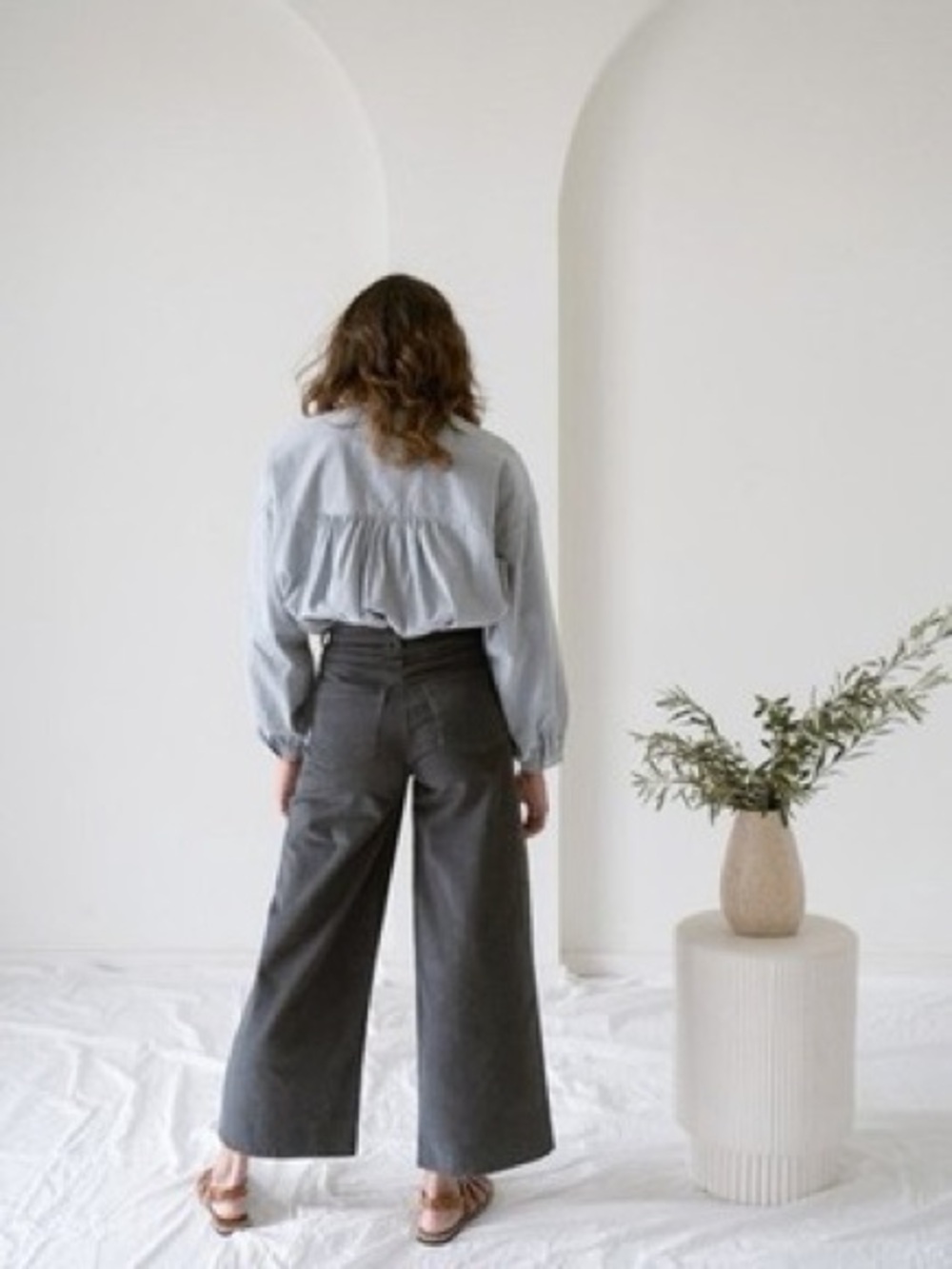 Laude The Label High Rise Wide Leg Corduroy Pants in Mineral Size 4 - Picture 2 of 11